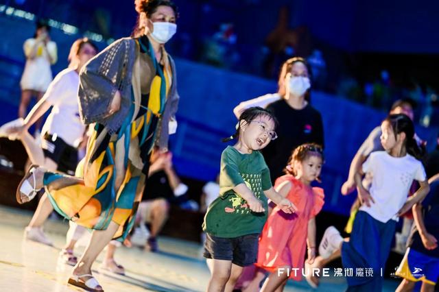 上海海昌海洋公园携手FITURE打造“游园+运动”新体验