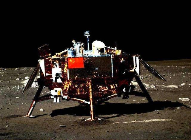 嫦娥五号立新功！带回地球的月壤矿物中存在高含量的水