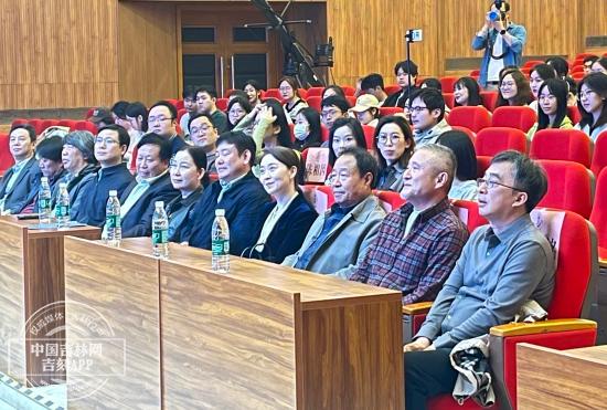 文心跃青春 首届“吉大文学周”启动(图6)