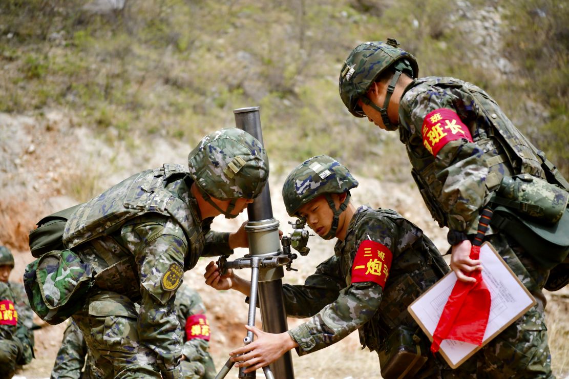 武警迫击炮图片