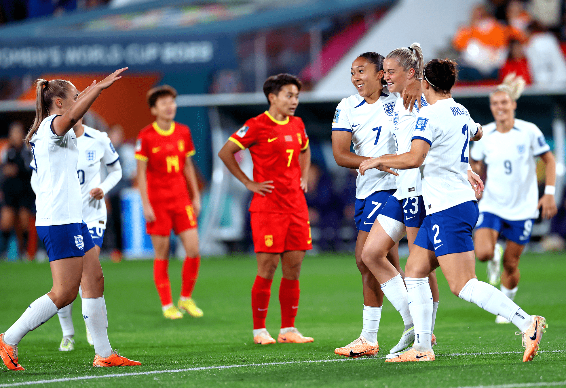 中国女足点球6:5淘汰日本，逆转晋级女足亚洲杯决赛 - 哔哩哔哩
