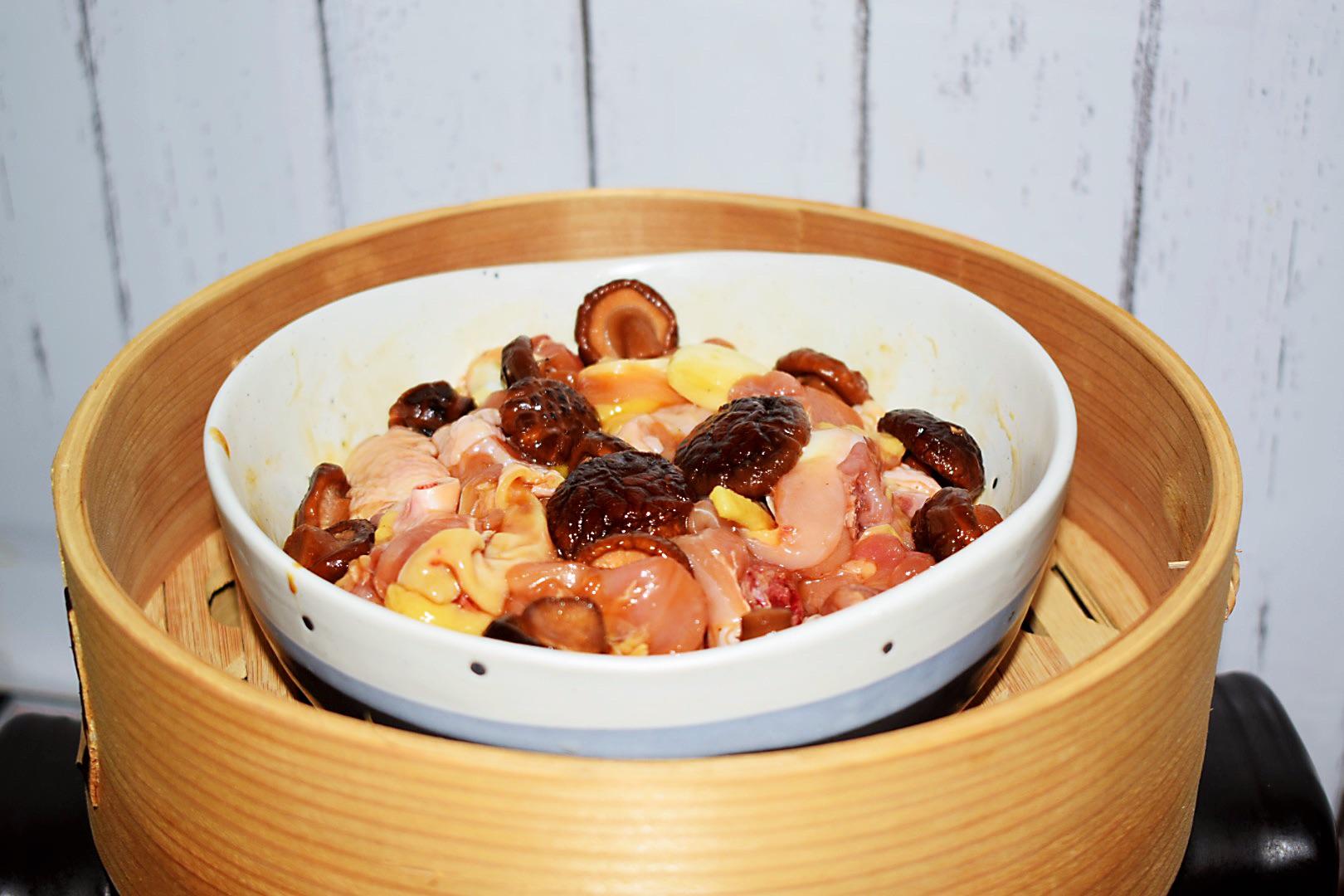 香菇蒸滑鸡 Steamed Chicken with Shiitake Mushroom - Nanyang Kitchen 南洋小厨