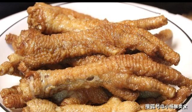 虎皮鳳爪這樣做鳳爪個個起虎皮皮酥肉嫩好吃到停不下來