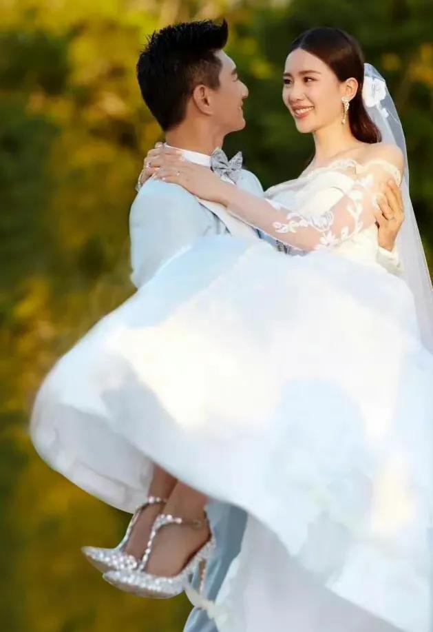 吴奇隆刘诗诗 结婚照图片