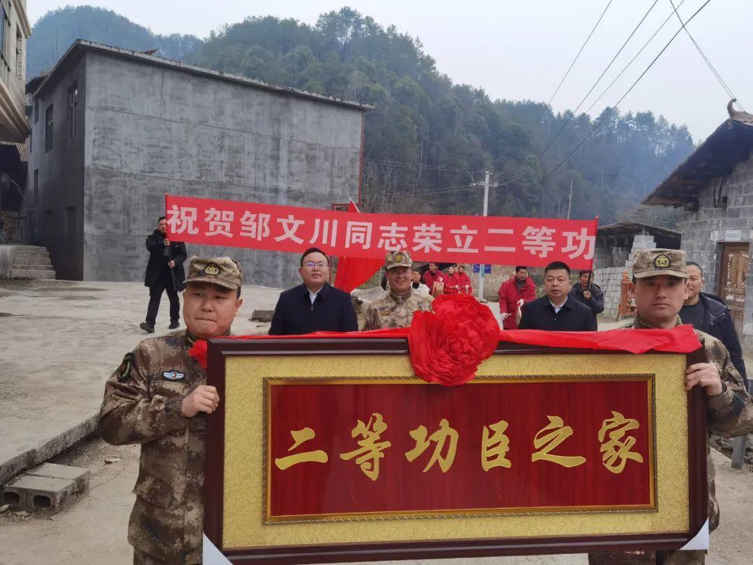 中国军人：安全感——是我献给祖国和人民最好的礼物！|兵哥哥|安全感|军人_新浪新闻