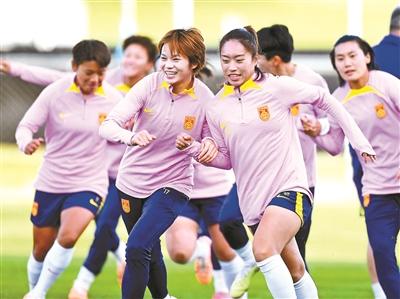 沖擊世界杯 中國女足全力“突圍”