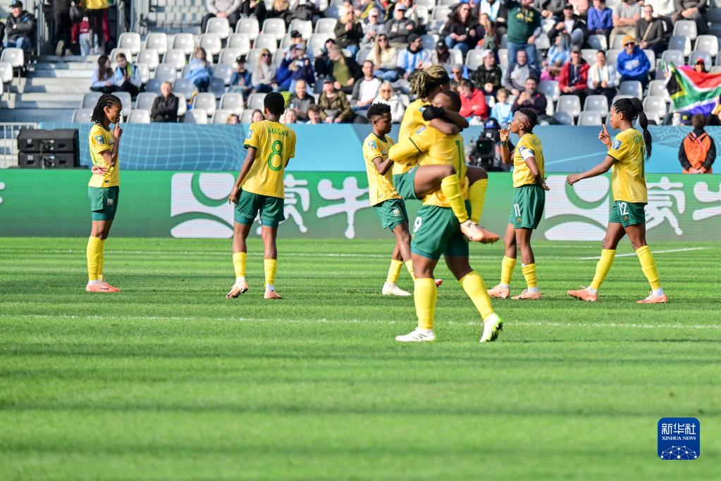 女足世界杯——小组赛G组:阿根廷队平南非队