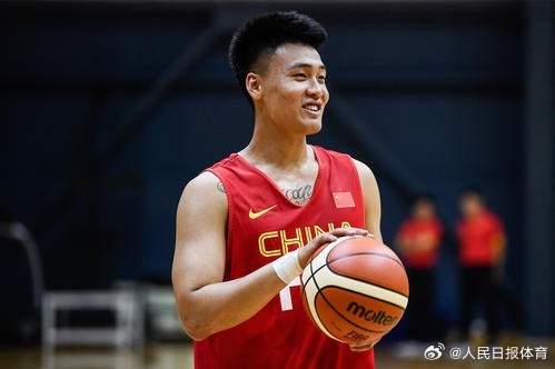 中国篮协：周琦加入广东宏远篮球俱乐部