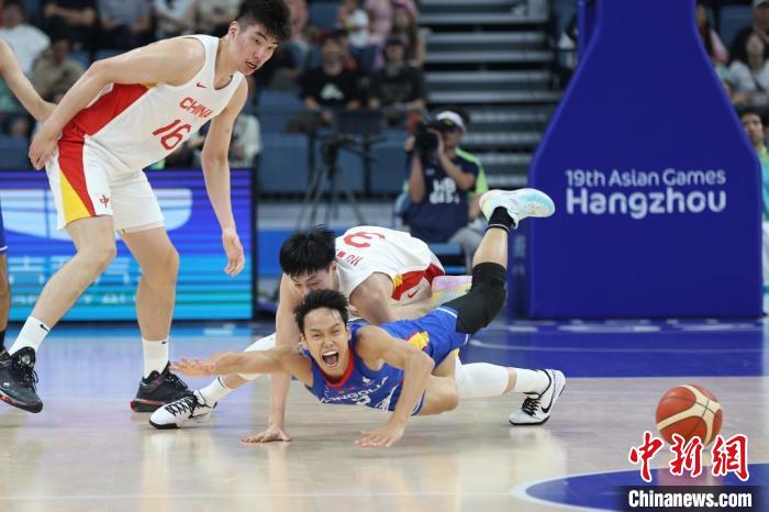 （杭州亞運會）中國男籃亮相賽場 大勝對手開啟衛冕之路