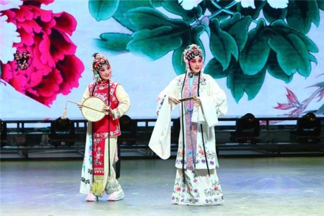 北语零时差，步履无国界 北京语言大学举行第十九届世界文化节启动仪式