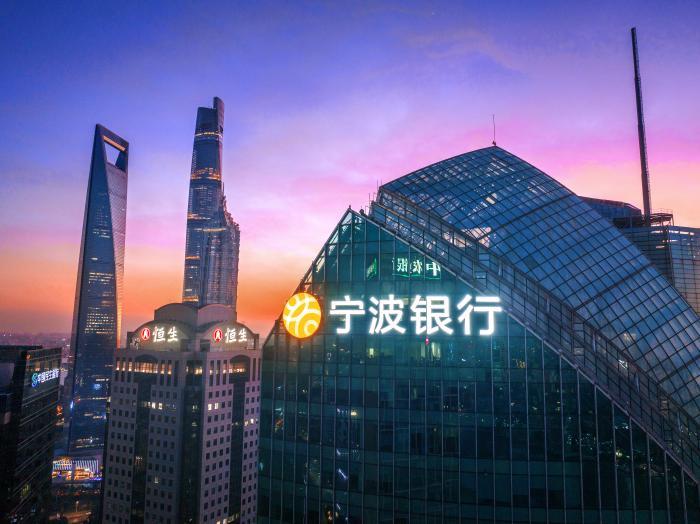 宁波银行一季度净利润74<font color='red'>.1</font>7亿元，同比增5.76%