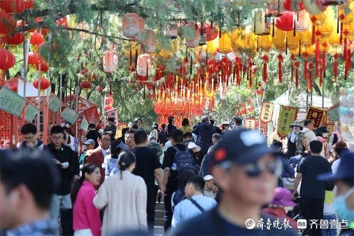 千佛山七大活动火力全开，引爆“五一”假日狂欢