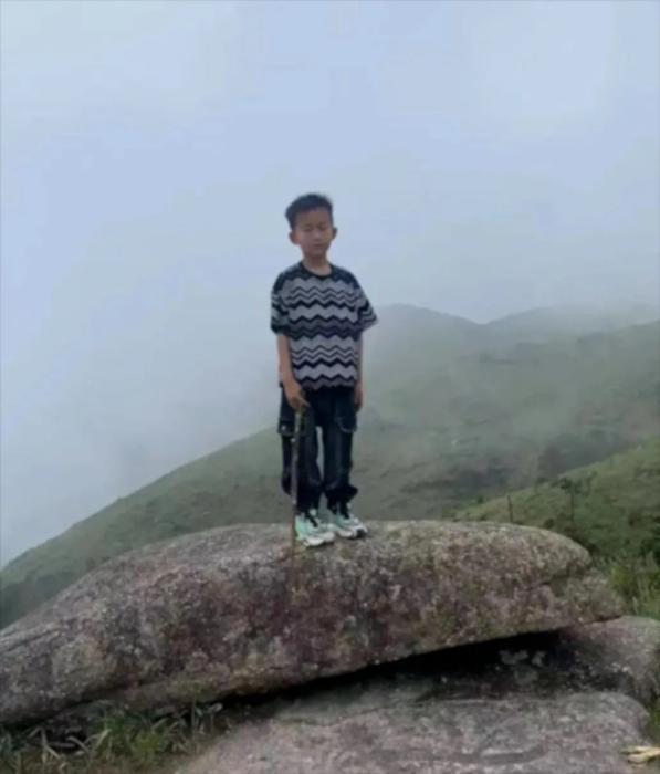 扩散！福建一8岁男童失踪超80小时，有游客曾拍到……