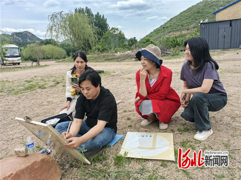 秦皇岛青龙文艺志愿服务赋能乡村全面振兴